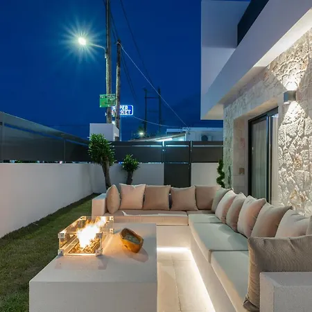 Savvas & Maria Palace