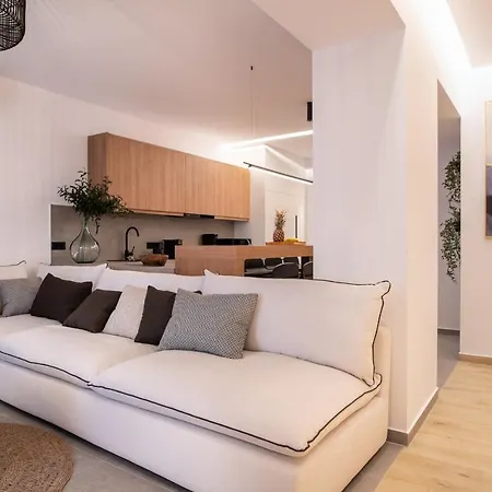 Savvas & Maria Palace فيلة لاغاناس