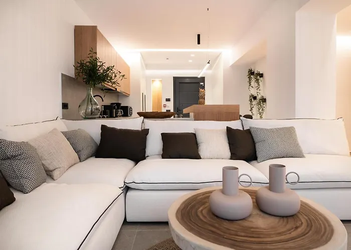 Savvas&maria Palace * Laganas