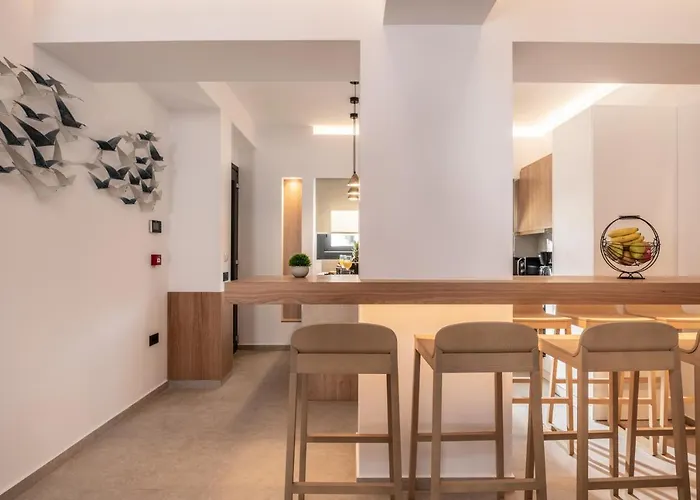 Savvas&maria Palace Villa