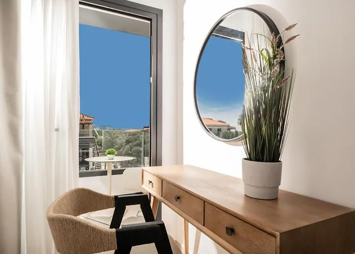 Savvas&maria Palace Villa *