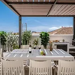 Savvas & Maria Palace