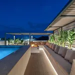 Savvas & Maria Palace Vila Laganas