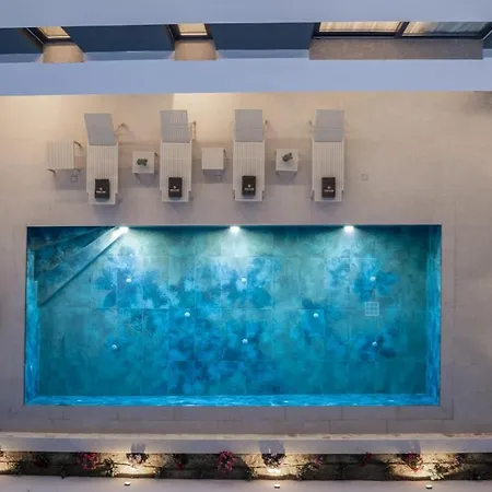 Willa Savvas & Maria Palace Laganas