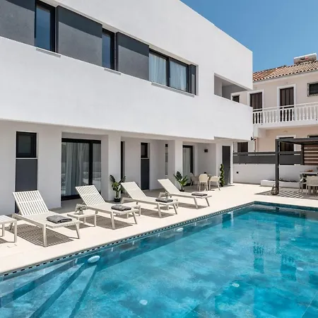 Savvas & Maria Palace Laganas