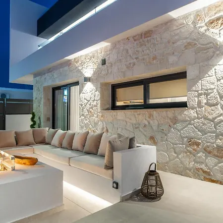 Savvas & Maria Palace Villa Laganas