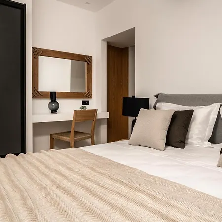 Villa Savvas & Maria Palace Laganas