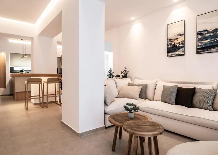 Savvas & Maria Palace *