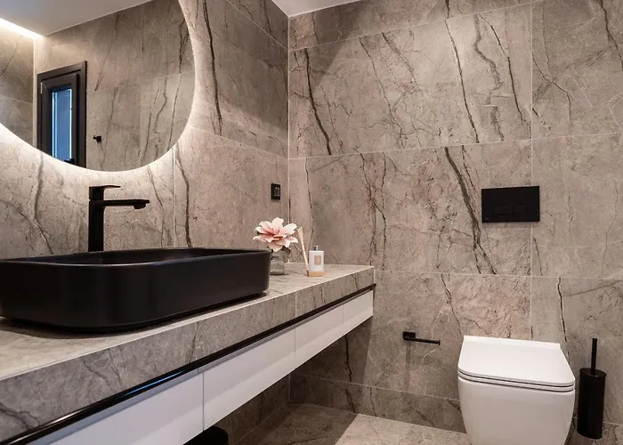 Savvas & Maria Palace * Laganas