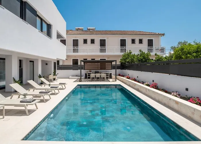 Savvas & Maria Palace * Laganas