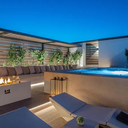 Savvas & Maria Palace Villa Laganas