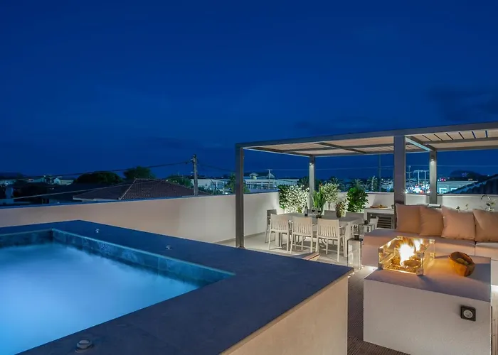 Savvas & Maria Palace * Laganas